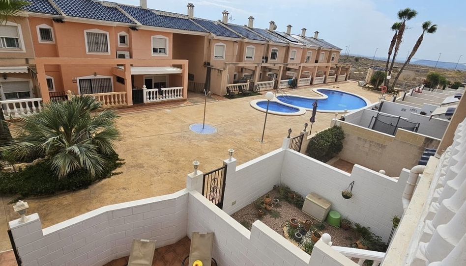 Einfamilien-Reihenhaus zum Verkauf in Calle del Sofre, 745, Valle del Sol, Mutxamel - Bild 1 Foto 1 von Einfamilien-Reihenhaus zum Verkauf in Calle del Sofre, 745, Valle del Sol, Mutxamel