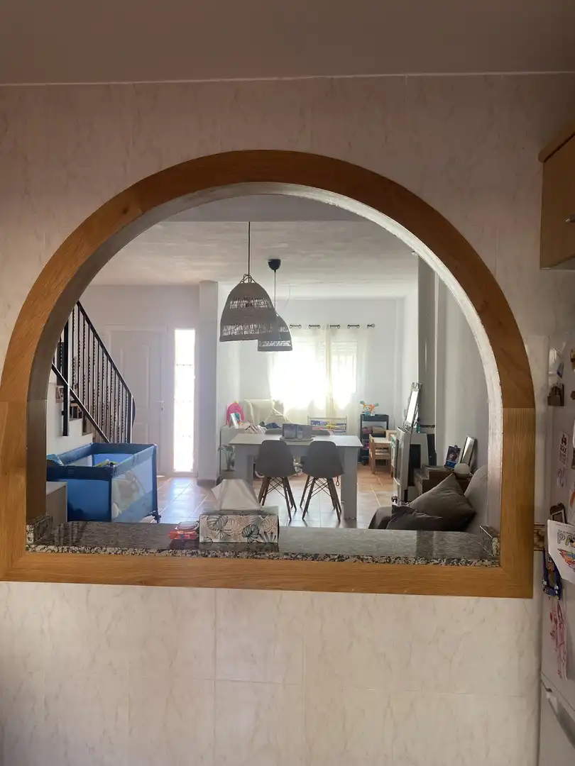 Einfamilien-Reihenhaus zum Verkauf in Calle del Sofre, 745, Valle del Sol Esszimmer von Einfamilien-Reihenhaus zum Verkauf in Mutxamel mit Klimaanlage, Heizung und Terrasse