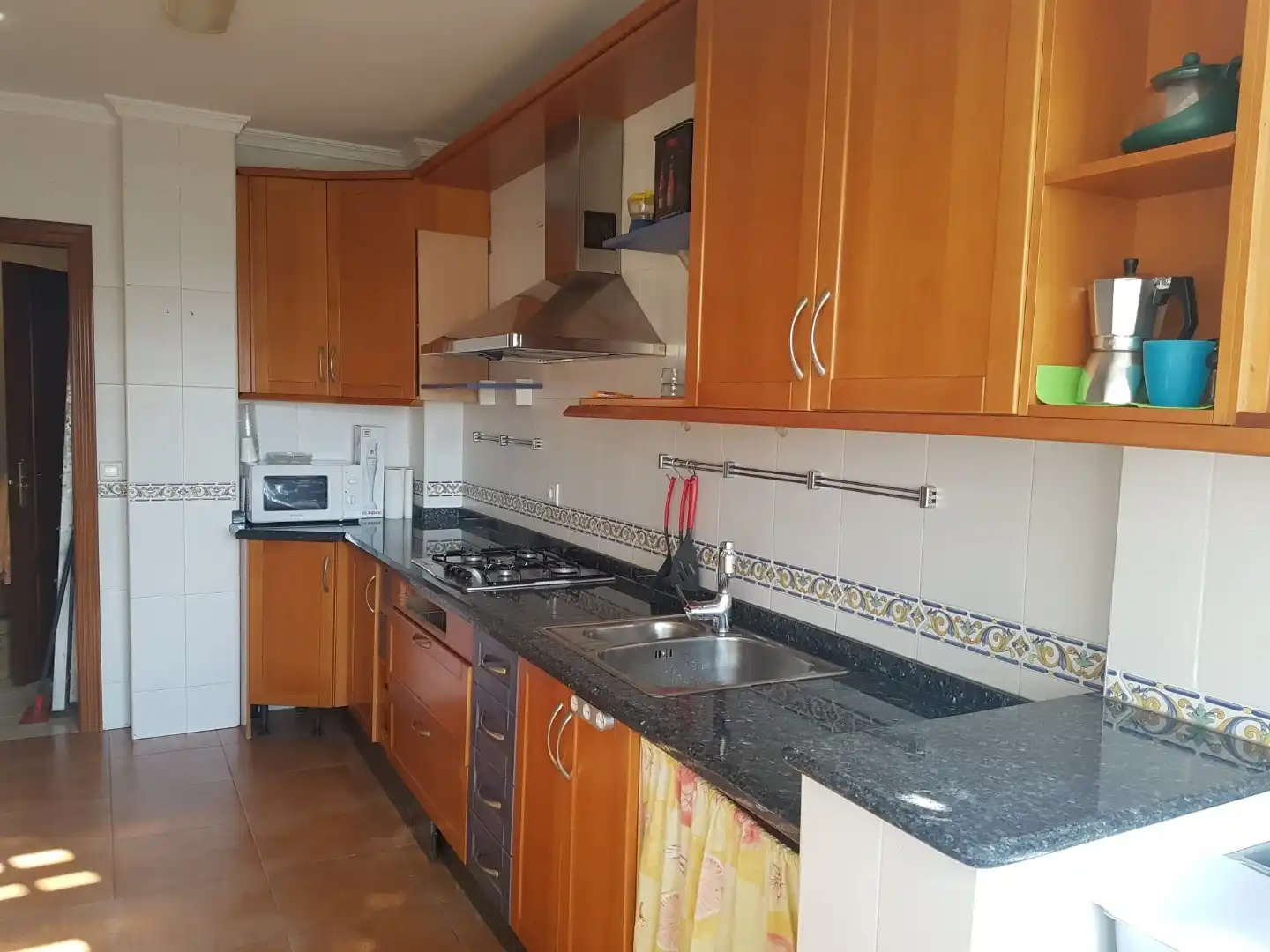 Flat for rent in Calle Galicia, 8, Lo Cea Kitchen of Flat for rent in Rincón de la Victoria with Terrace, Furnished and Washing machine