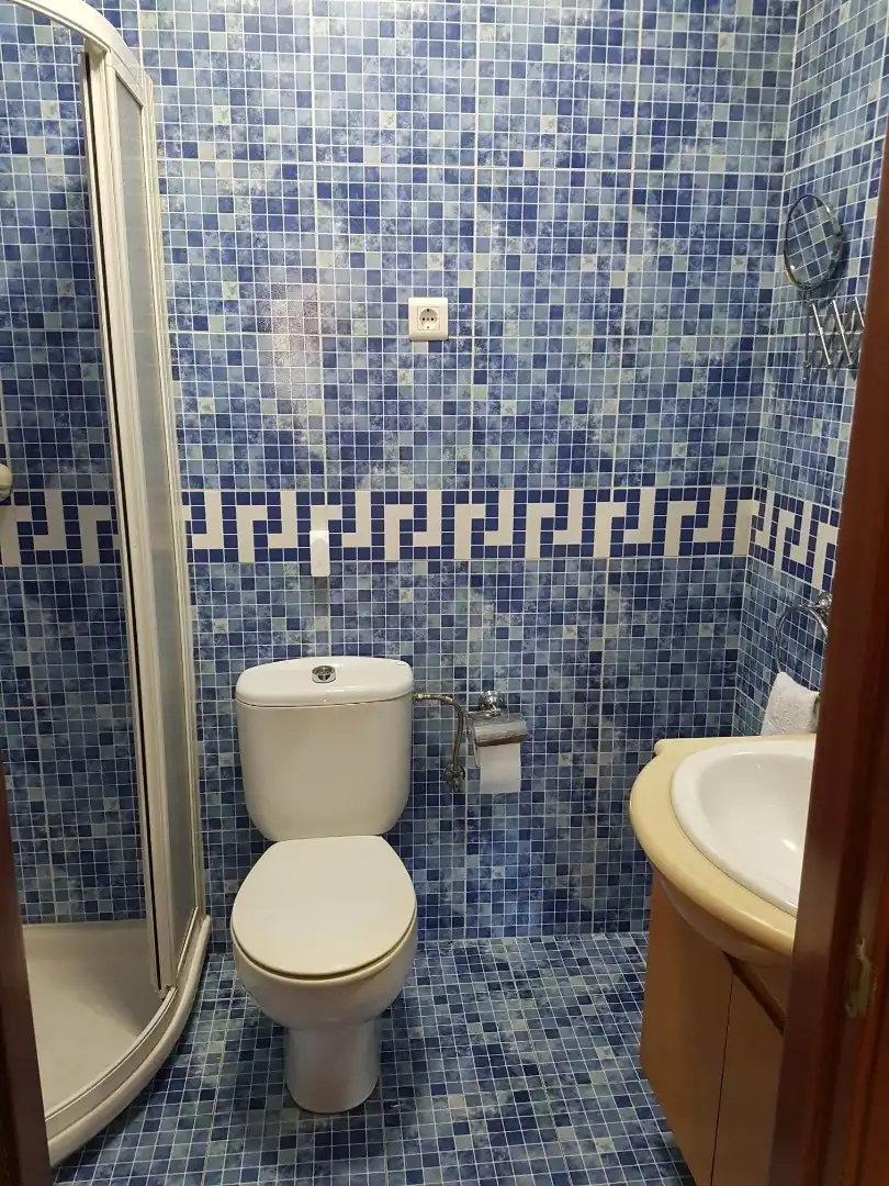 Flat for rent in Calle Galicia, 8, Lo Cea Bathroom of Flat for rent in Rincón de la Victoria with Terrace, Furnished and Washing machine