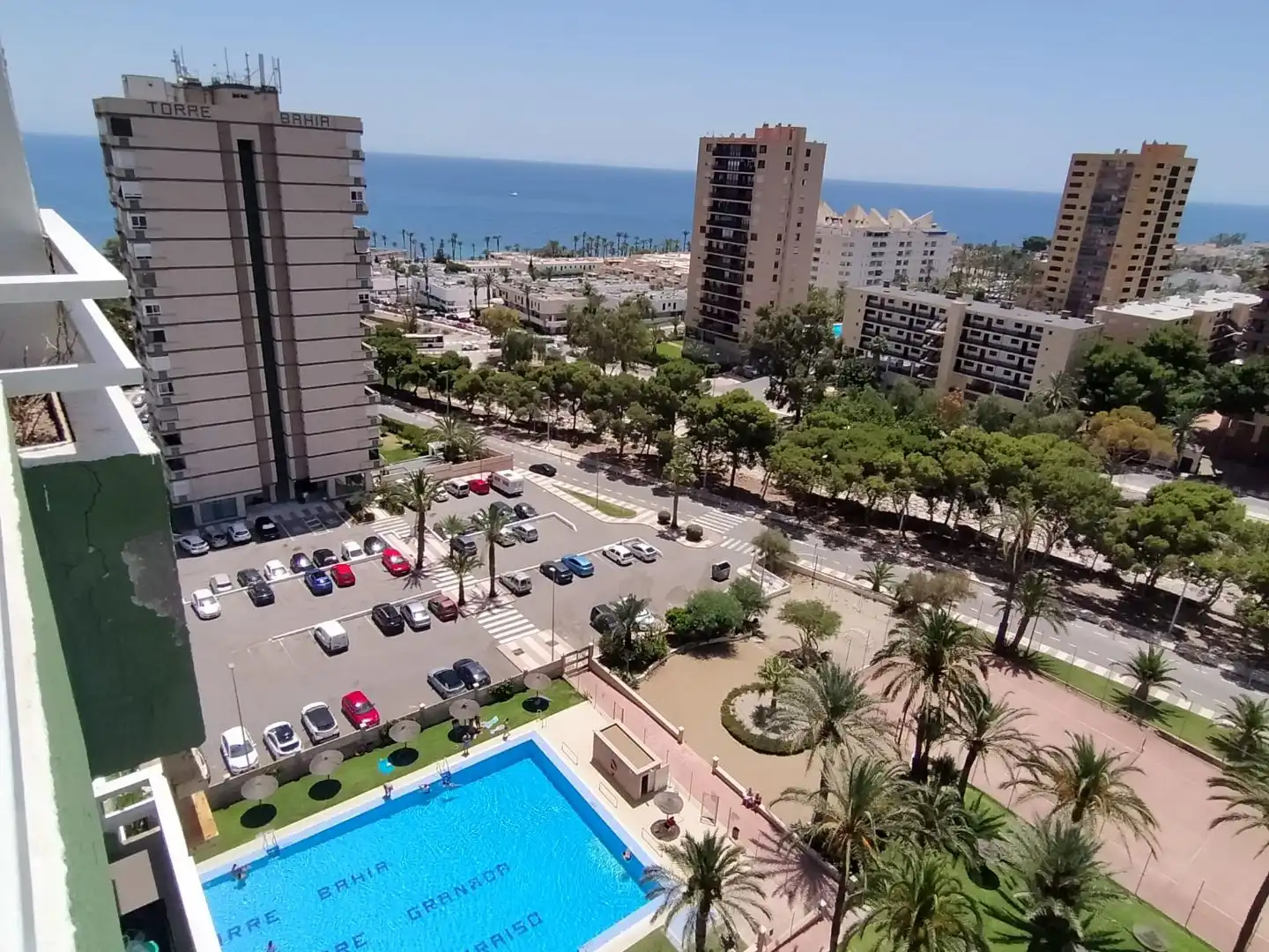Estudio de alquiler en Plaza Playa Paraíso, 1, Aguadulce Sur Vista exterior de Estudio de alquiler en Roquetas de Mar con Aire acondicionado, Calefacción y Jardín privado