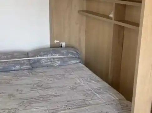 Estudio de alquiler en Plaza Playa Paraíso, 1, Aguadulce Sur Habitación de Estudio de alquiler en Roquetas de Mar con Aire acondicionado, Calefacción y Jardín privado