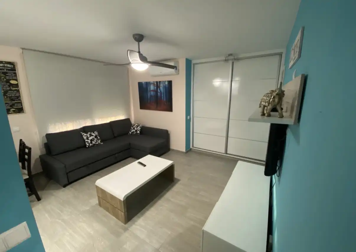 Piso de alquiler en Calle Seguidilla, 16, Sotoserena Piso de alquiler en Estepona con Jardín privado y Piscina