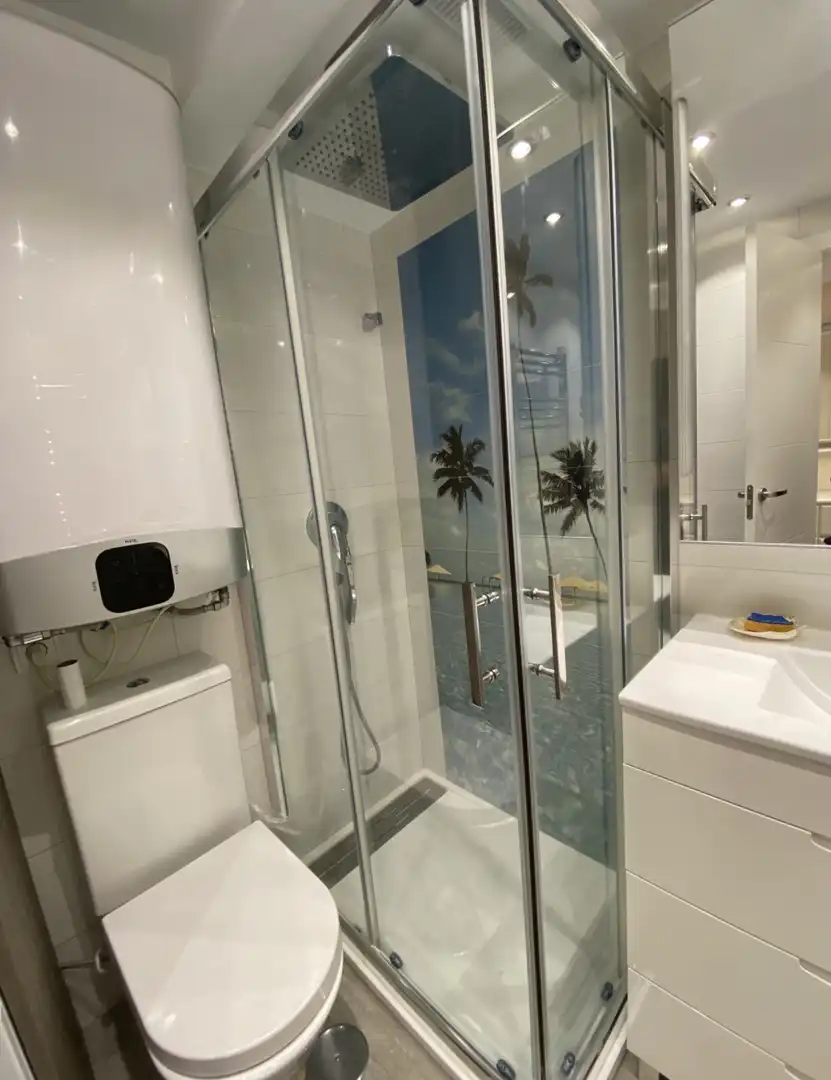 Piso de alquiler en Calle Seguidilla, 16, Sotoserena Baño de Piso de alquiler en Estepona con Jardín privado y Piscina