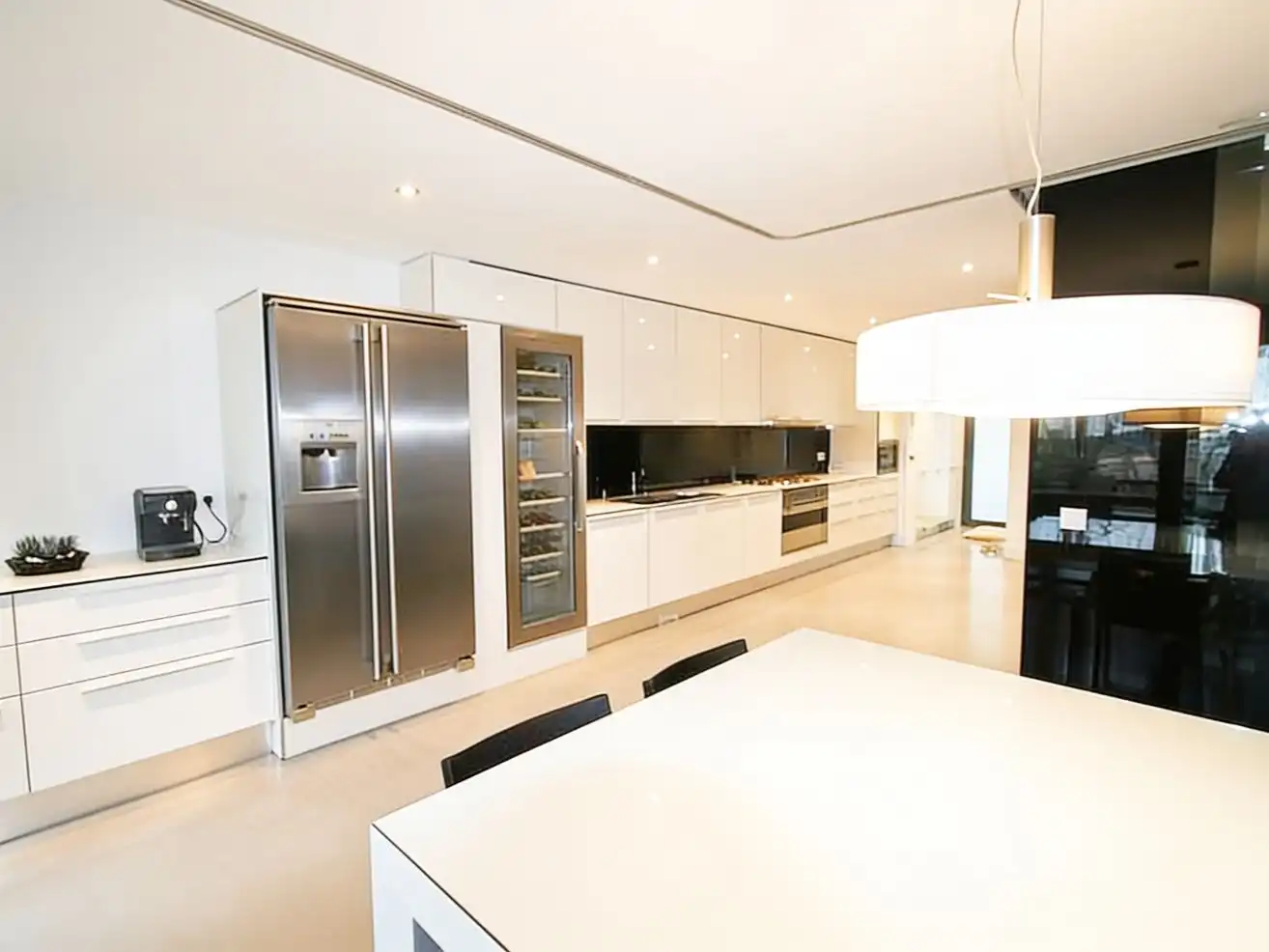 Casa o chalet en venta en Yucatán - Las Cornisas Cocina de Casa o chalet en venta en Las Rozas de Madrid con Aire acondicionado, Calefacción y Jardín privado