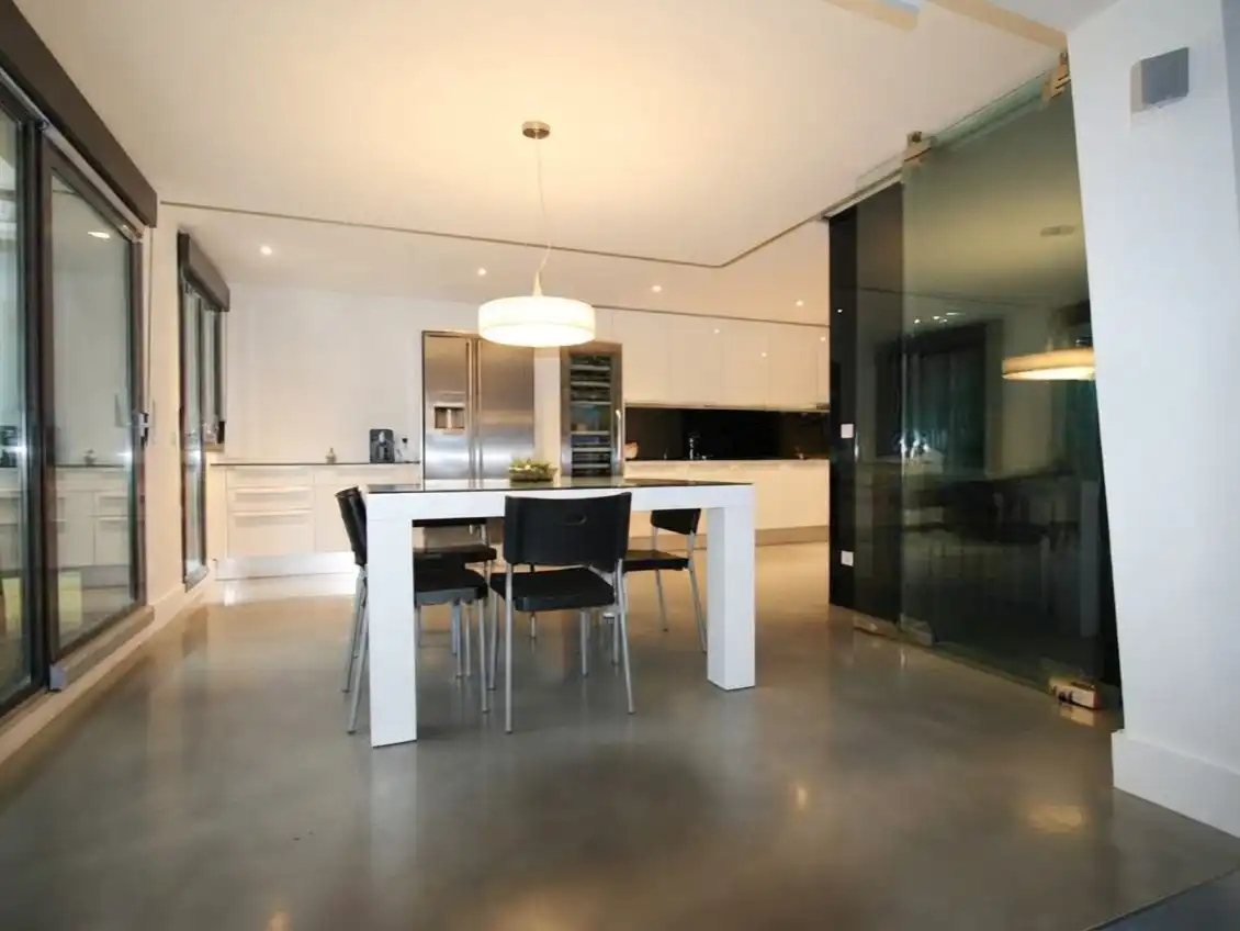 Casa o chalet en venta en Yucatán - Las Cornisas Cocina de Casa o chalet en venta en Las Rozas de Madrid con Aire acondicionado, Calefacción y Jardín privado