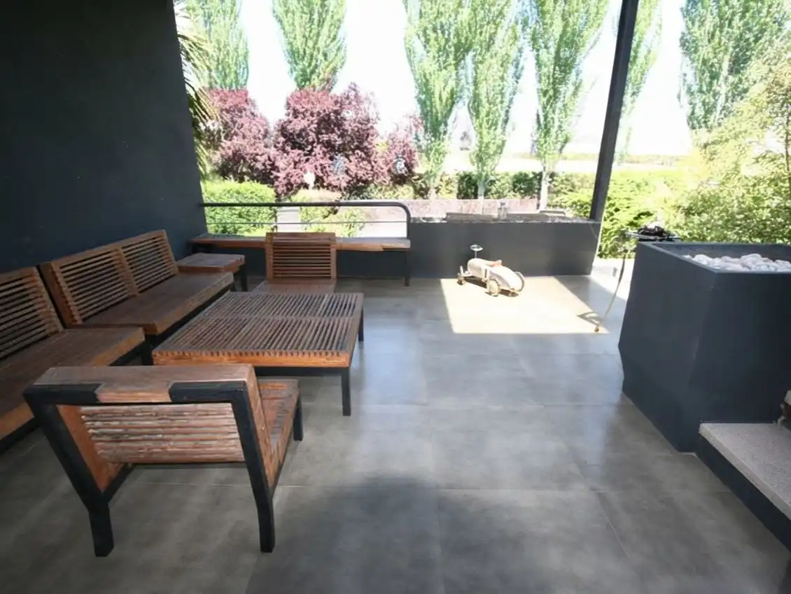 Casa o chalet en venta en Yucatán - Las Cornisas Terraza de Casa o chalet en venta en Las Rozas de Madrid con Aire acondicionado, Calefacción y Jardín privado
