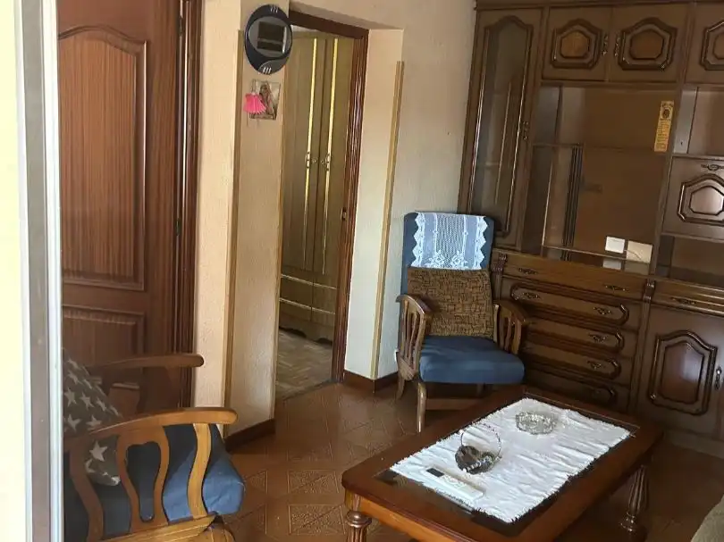 Piso en venta en Calle de Villalobos, 107, Palomeras Sureste Sala de estar de Piso en venta en Madrid con Aire acondicionado, Calefacción y Terraza