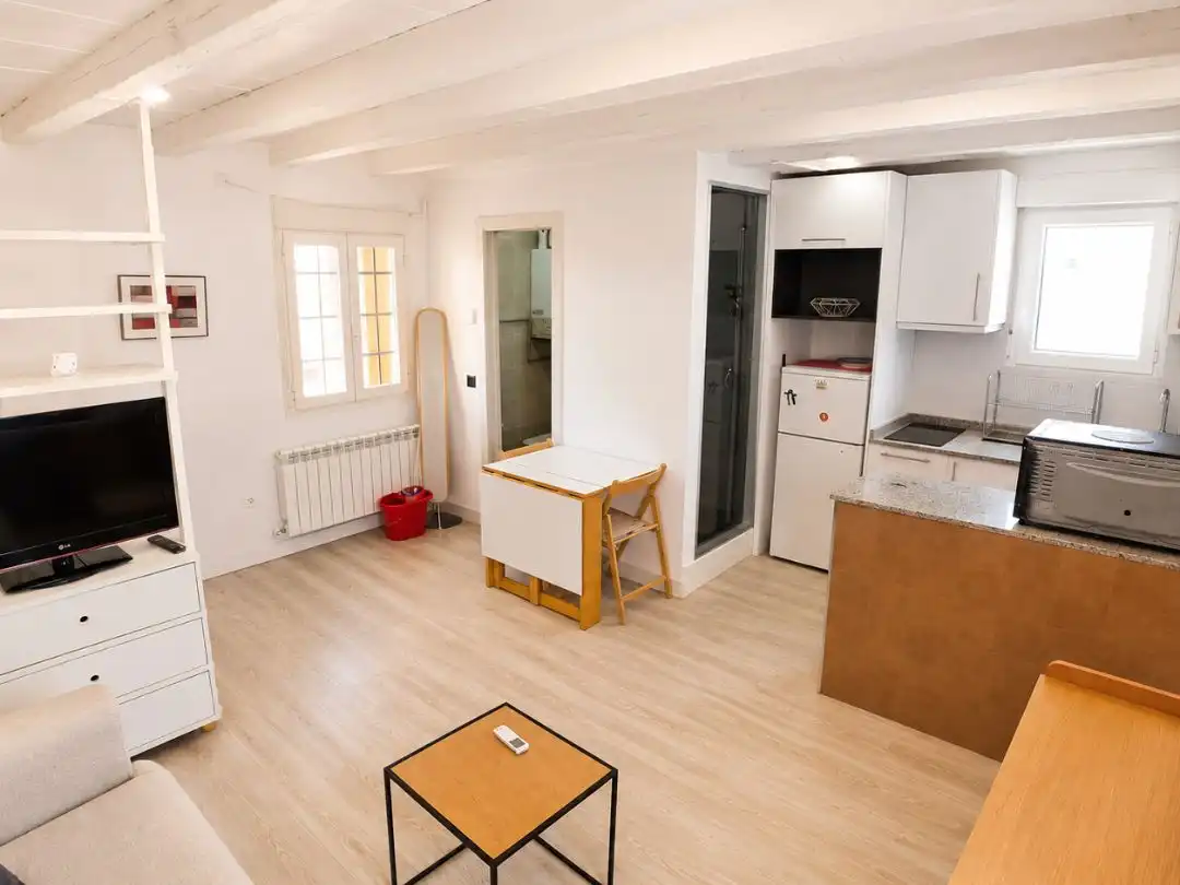 Apartamento en venta en Calle del Amparo, 25, Embajadores - Lavapiés Sala de estar de Apartamento en venta en Madrid Capital con Aire acondicionado