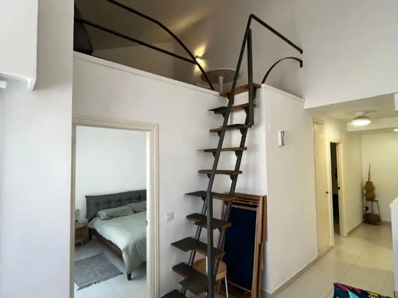Apartament de lloguer a Avinguda las Gaviotas, 135, El Perellonet Terrassa de Apartament de lloguer en Valencia amb Aire condicionat, Calefacció i Jardí privat