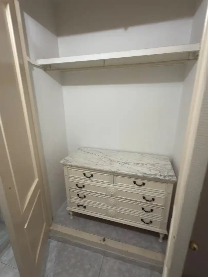 Habitación de Estudio en venta en Almería con Aire acondicionado, Lavadora y Balcón