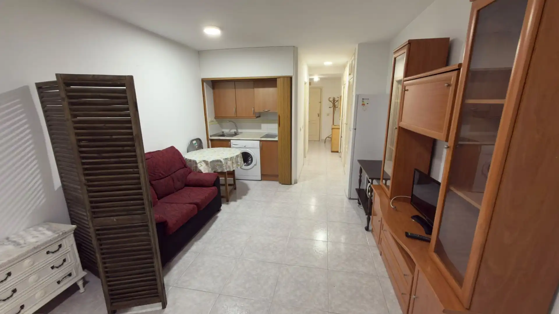 Sala de estar de Estudio en venta en Almería con Aire acondicionado, Lavadora y Balcón