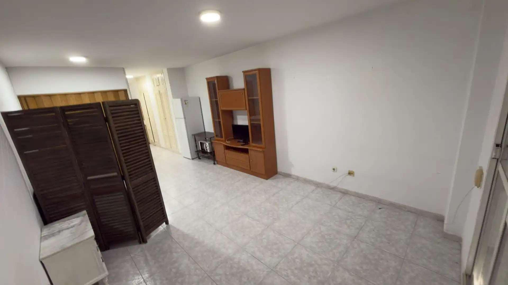 Estudio en venta en Almería con Aire acondicionado, Lavadora y Balcón