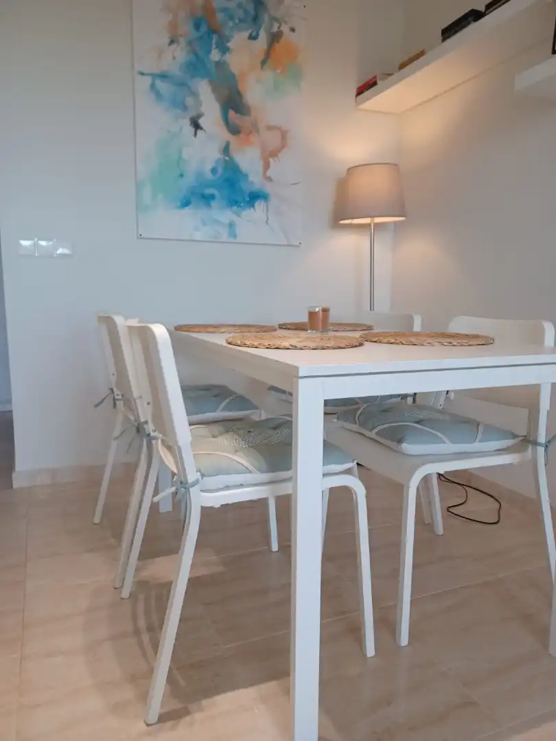 Apartament de lloguer a Calle Cabina, 19, Almerimar Menjador de Apartament de lloguer en El Ejido amb Aire condicionat, Calefacció i Jardí privat