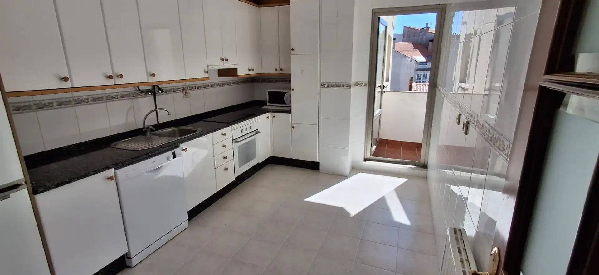 Dúplex en venta en Rúa San Antonio, 33, Monte Alto - Zalaeta - Atocha Cocina de Dúplex en venta en A Coruña Capital con Balcón