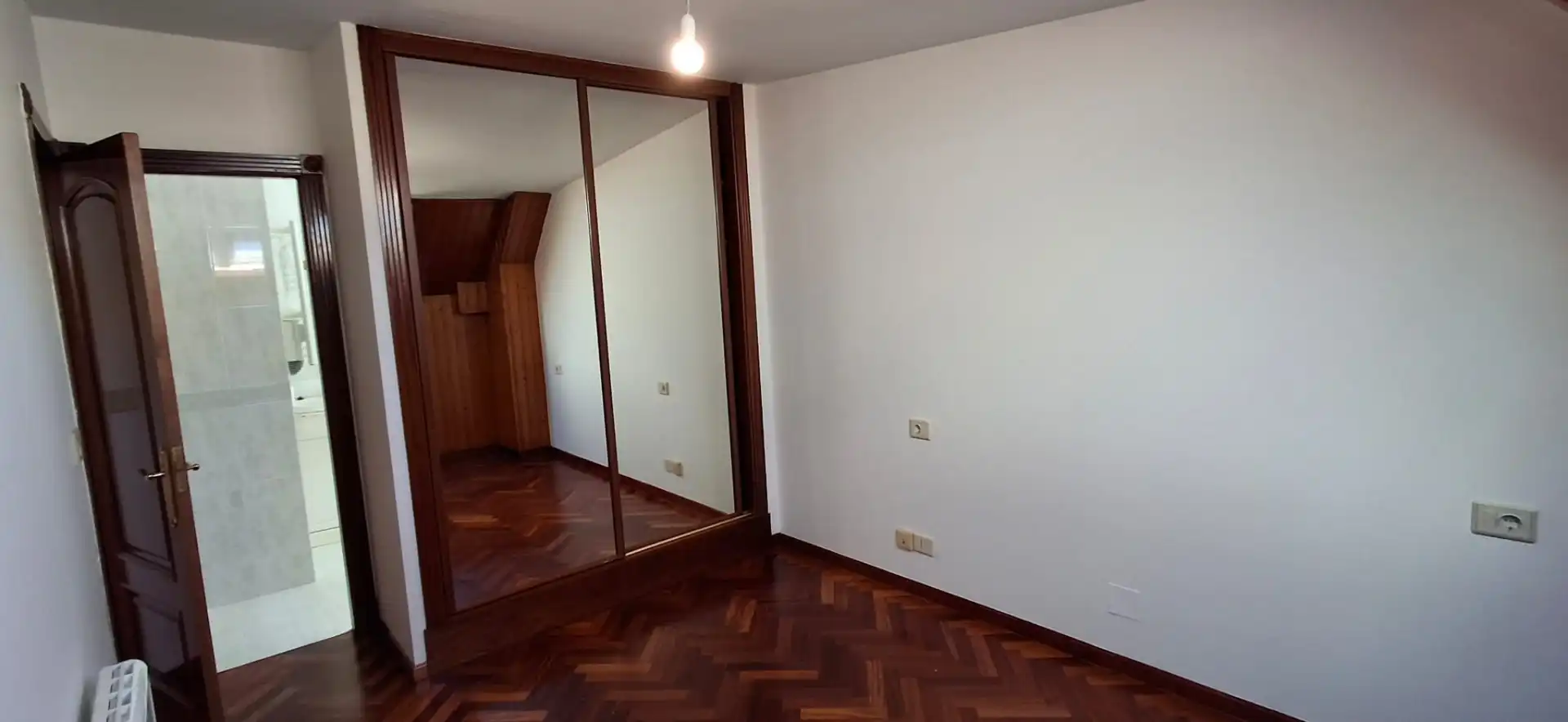 Dúplex en venta en Rúa San Antonio, 33, Monte Alto - Zalaeta - Atocha Dúplex en venta en A Coruña Capital con Balcón