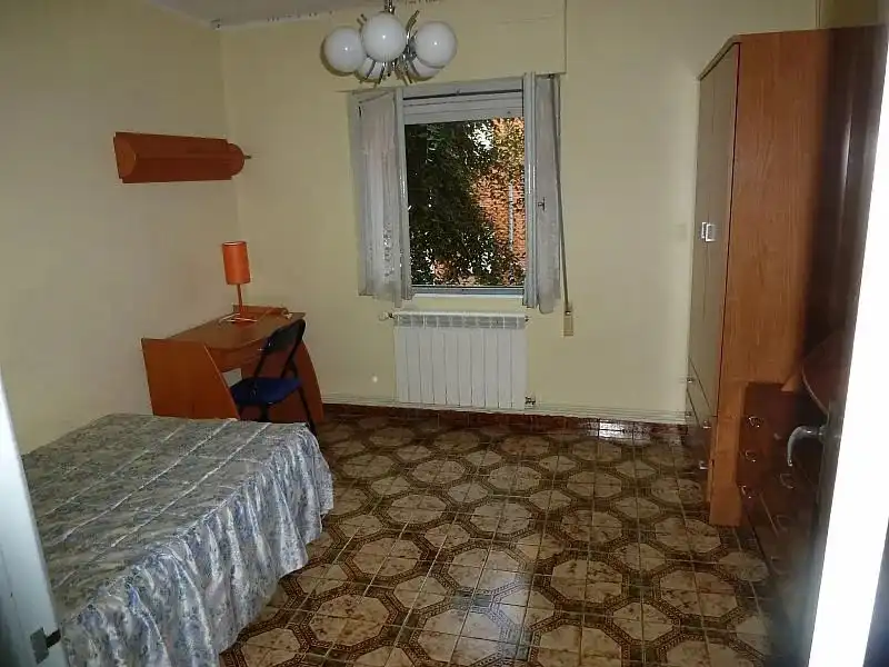 Piso de alquiler en Calle Torres Quevedo, 104, Ensanche - Franciscanos Habitación de Piso de alquiler en Albacete con Calefacción, Amueblado y Balcón