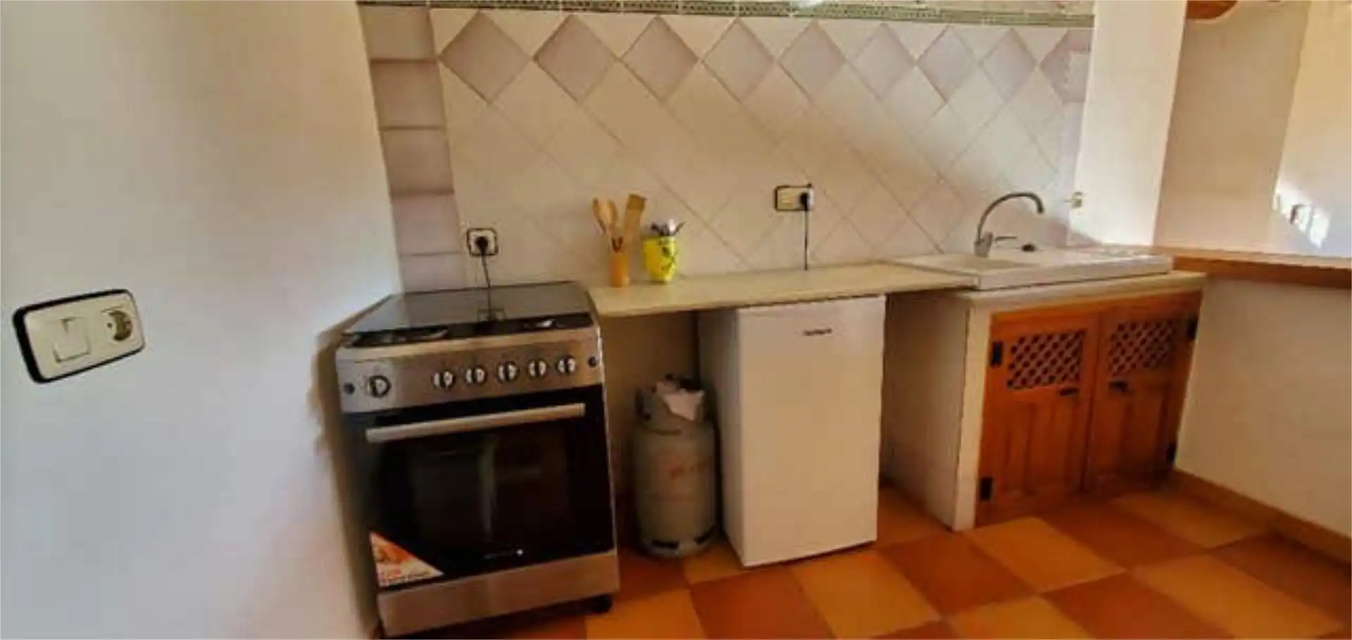 Apartamento de alquiler en Válor Cocina de Apartamento de alquiler en Válor con Amueblado