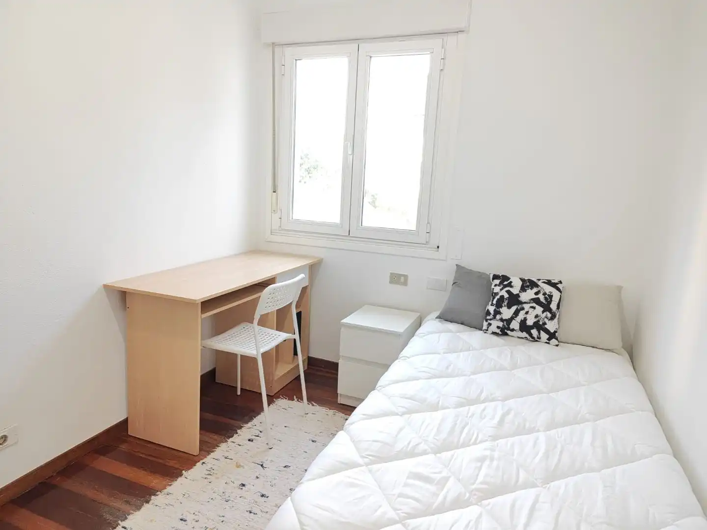 Habitación en Rúa Doutor Maceira, 17, Conxo Habitación de Piso para compartir en Santiago de Compostela con Calefacción, Parquet y Amueblado