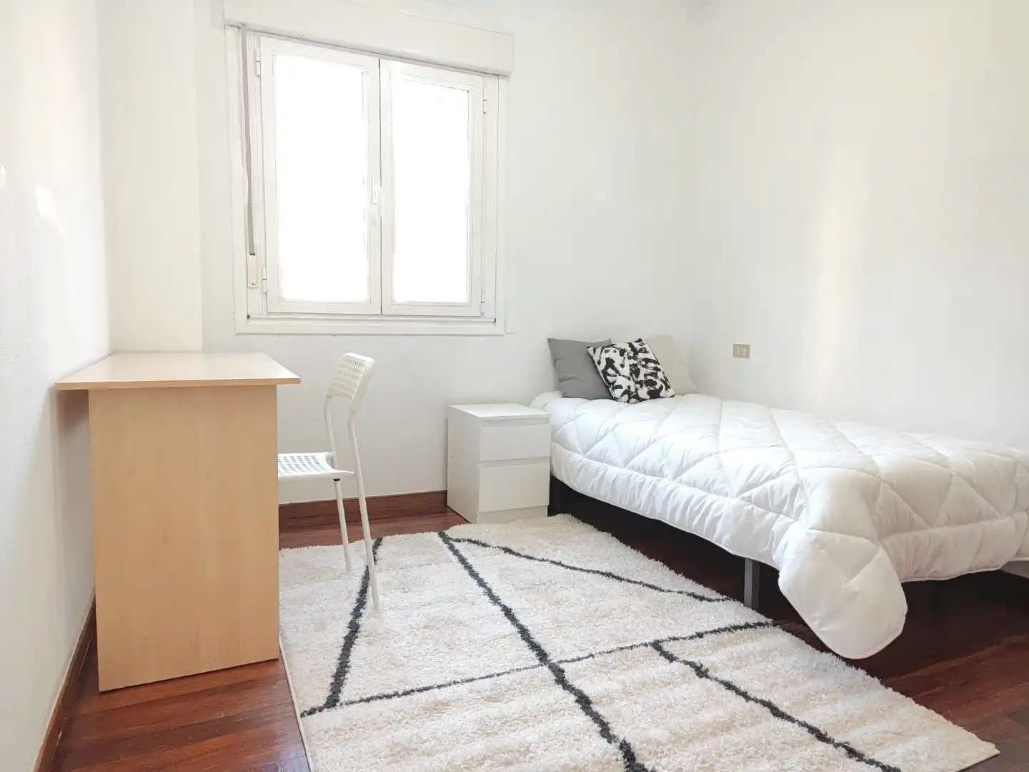 Habitación en Rúa Doutor Maceira, 17, Conxo Habitación de Piso para compartir en Santiago de Compostela con Calefacción, Parquet y Amueblado