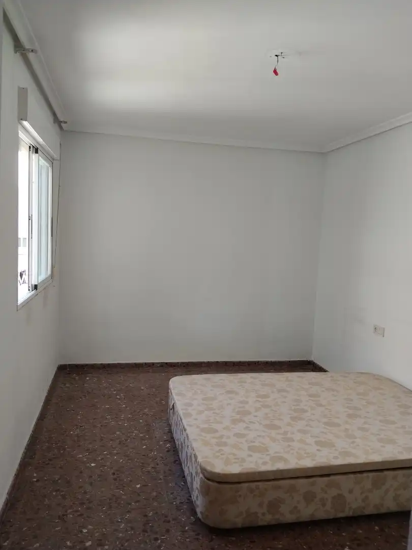 Schlafzimmer von Wohnung zum Verkauf in Torrent mit Klimaanlage, Abstellraum und Möbliert