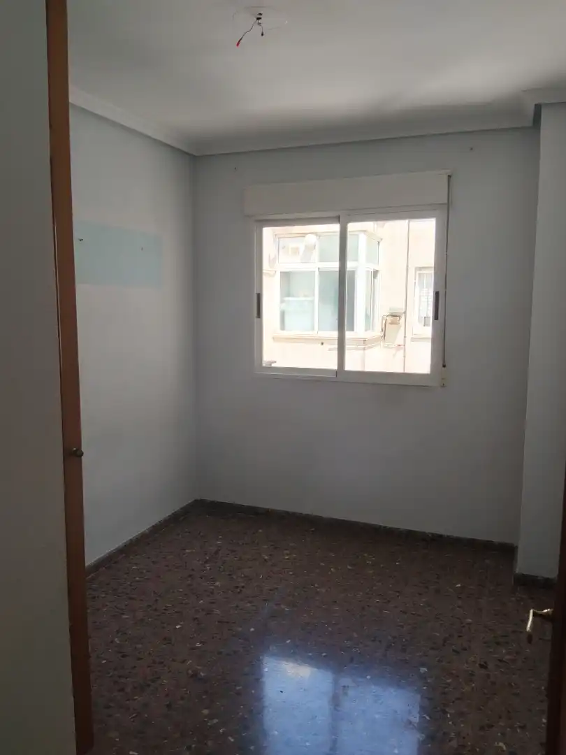 Schlafzimmer von Wohnung zum Verkauf in Torrent mit Klimaanlage, Abstellraum und Möbliert