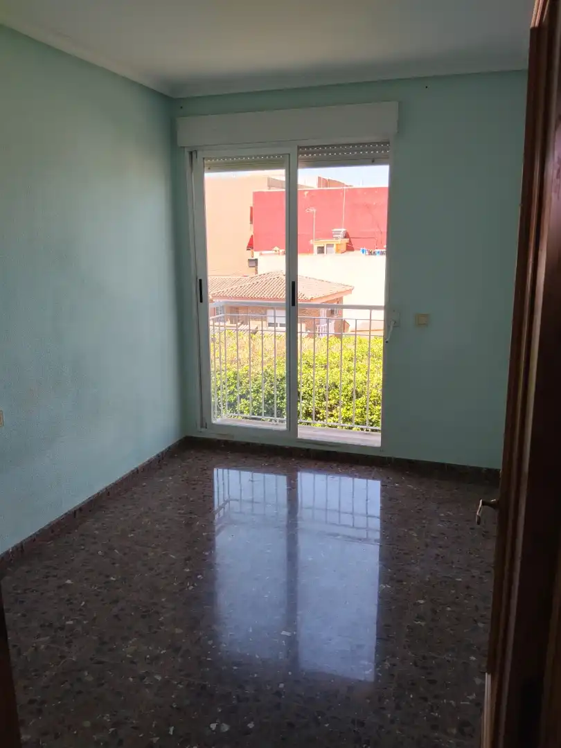 Terrasse von Wohnung zum Verkauf in Torrent mit Klimaanlage, Abstellraum und Möbliert
