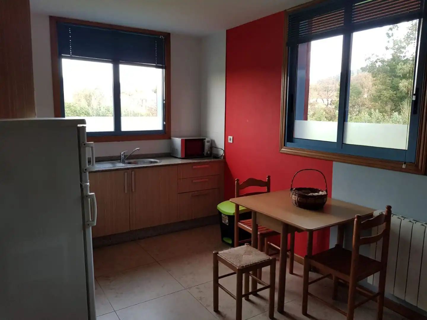 Pis de lloguer a Lugar Vilafranca, 38, Parroquias Rurales Cuina de Pis de lloguer en Pontevedra Capital amb Calefacció, Moblat i Aparcament comunitari