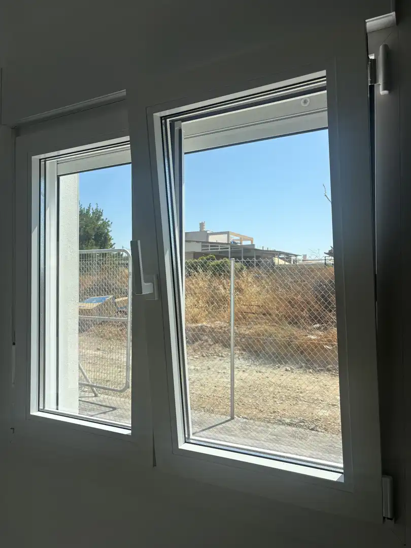 Houses for rent in Calle Residencia H.h.cruz Blanca, 3, Entrenúcleos Houses for rent in Dos Hermanas with Air Conditioner