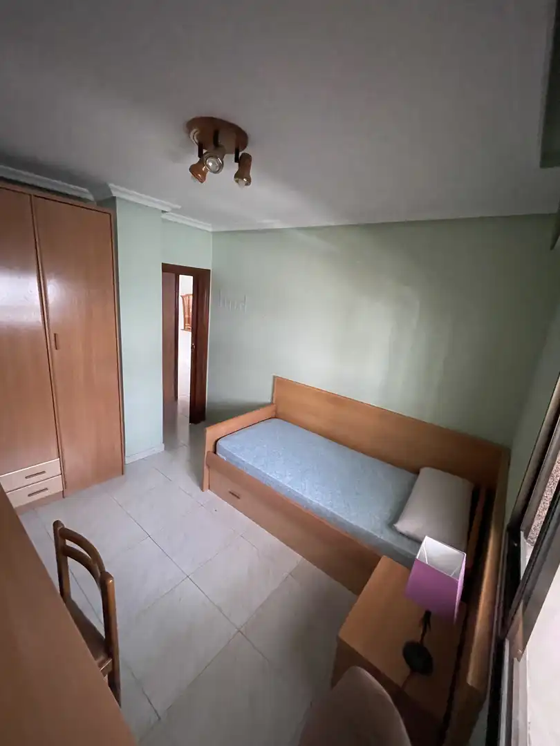 Piso de alquiler en Calle San Calixto, 18, Miralvalle - Av. Virgen del Puerto - La Data Habitación de Piso de alquiler en Plasencia con Aire acondicionado, Calefacción y Trastero
