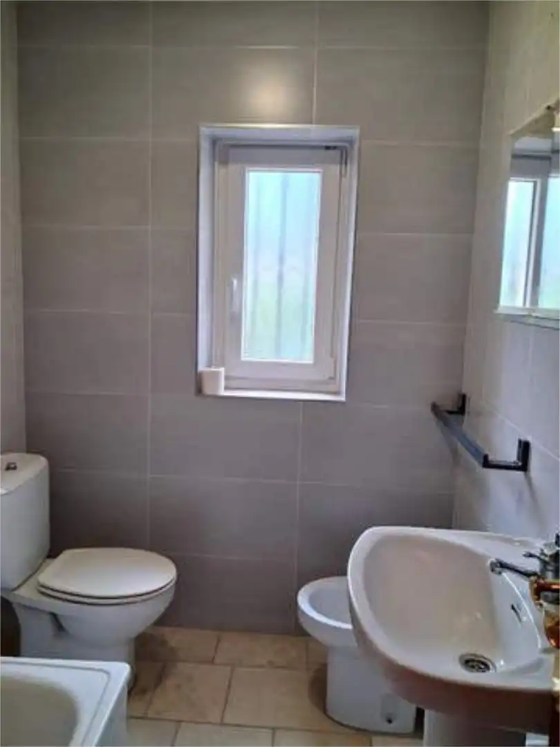 Flat for rent in Cervera de Pisuerga Bathroom of Flat for rent in Cervera de Pisuerga with Heating, Terrace and Furnished