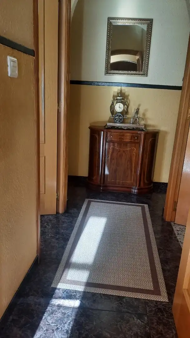 Flat for sale in Calle Baldomero Abella, 11, Fabero Flat for sale in Fabero with Heating, Private garden and Terrace