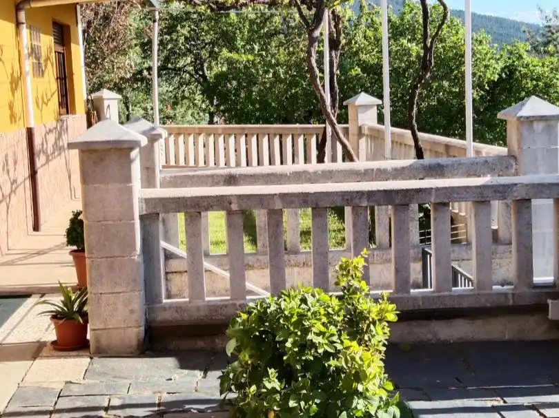Flat for sale in Calle Baldomero Abella, 11, Fabero Terrace of Flat for sale in Fabero with Heating, Private garden and Terrace