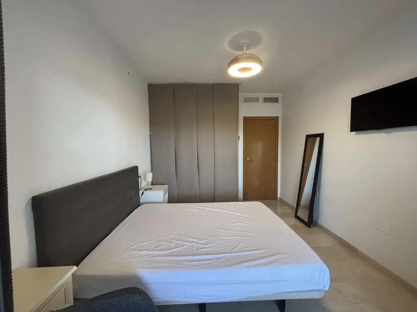 Flat for rent in Camino el Pocico, 5, Aguadulce Bedroom of Flat for rent in Roquetas de Mar with Air Conditioner, Terrace and Swimming Pool