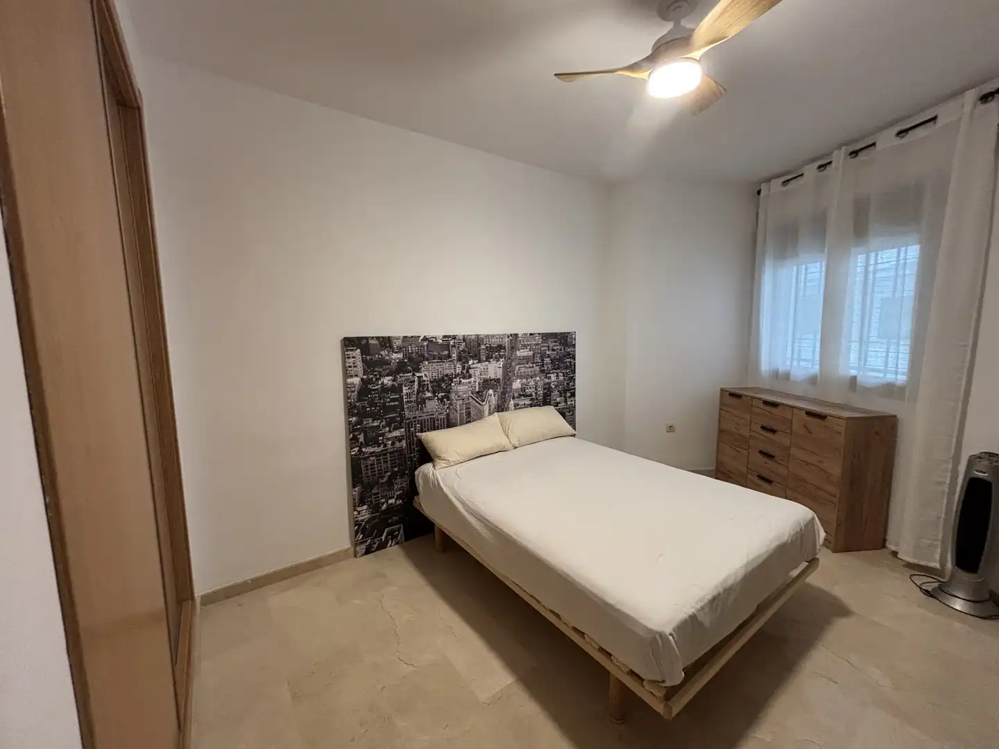 Flat for rent in Camino el Pocico, 5, Aguadulce Bedroom of Flat for rent in Roquetas de Mar with Air Conditioner, Terrace and Swimming Pool