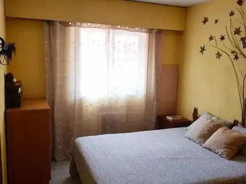 Flat for rent in Calle de Matilde Díez, 19, Ciudad Jardín Bedroom of Flat for rent in Madrid with Air Conditioner, Heating and Terrace