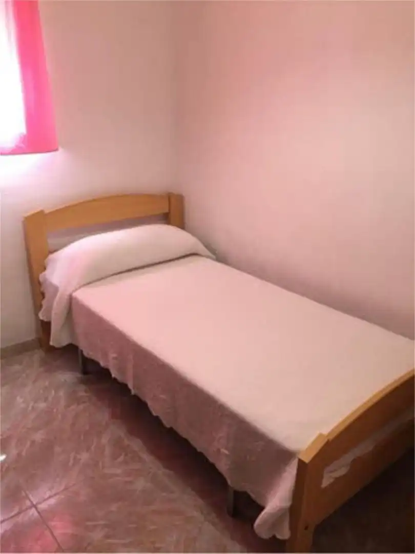 Flat for rent in Parque María Luisa -Giralda Sur Bedroom of Flat for rent in Sevilla with Private garden and Furnished