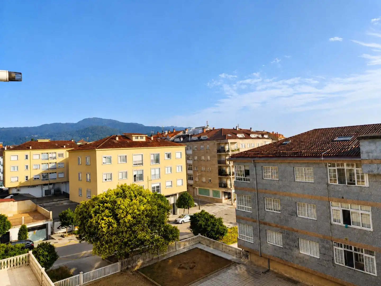 Piso en venta en Rúa Compostela, 2, Tui Vista exterior de Piso en venta en Tui con Balcón