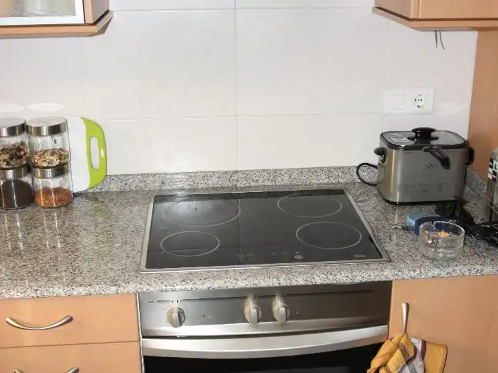Piso en venta en Avenida Barcelona, 52, Sant Llàtzer Cocina de Piso en venta en Tortosa con Aire acondicionado, Calefacción y Parking comunitario