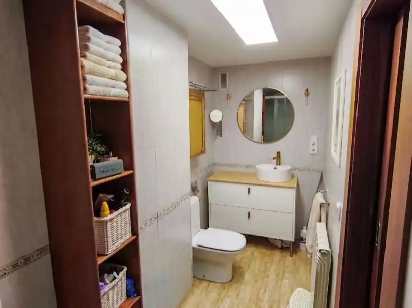 Wohnung zur Miete in Calle Pintor Velazquez, 39, Norte - Universidad Badezimmer von Wohnung zur Miete in Móstoles mit Klimaanlage, Heizung und Terrasse