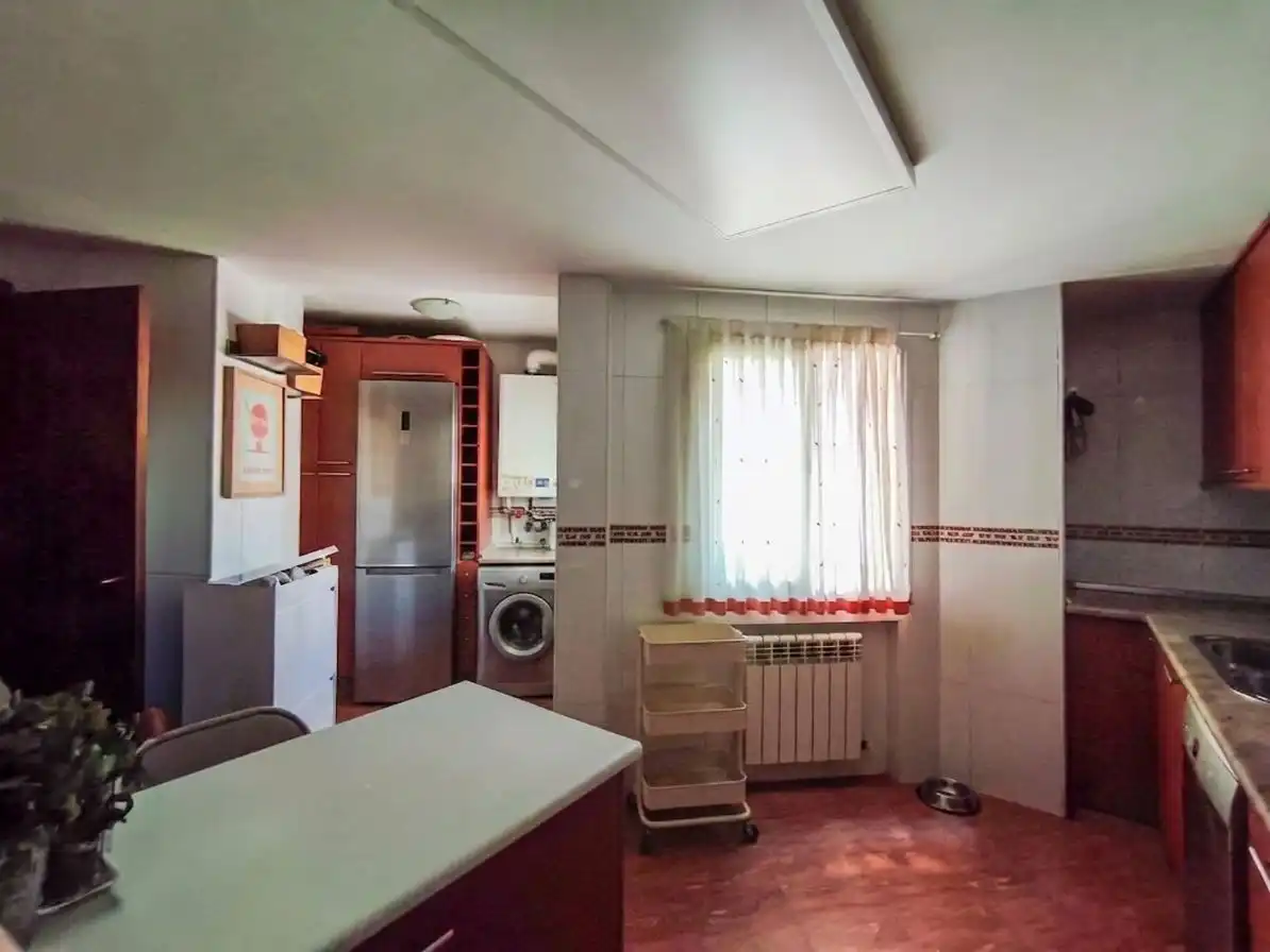 Wohnung zur Miete in Calle Pintor Velazquez, 39, Norte - Universidad Küche von Wohnung zur Miete in Móstoles mit Klimaanlage, Heizung und Terrasse