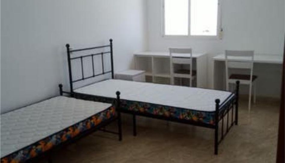 Casa adosada en venta en Almonacid de Toledo, Toledo - imagen 1 Foto 1 de Casa adosada en venta en Almonacid de Toledo, Toledo