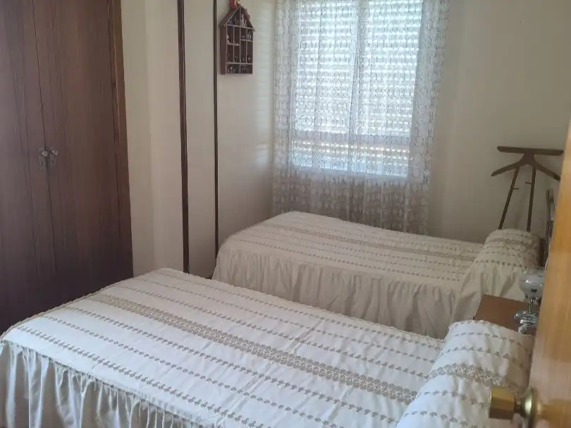 Flat for sale in Calle Gran Vía, 27, Almazán Bedroom of Flat for sale in Almazán with Heating, Parquet flooring and Terrace