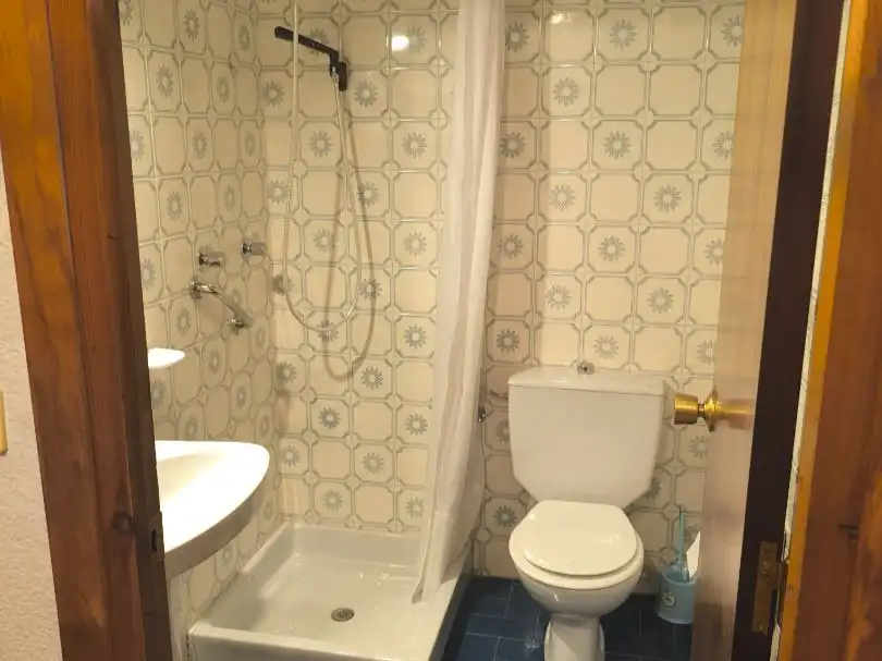 Flat for sale in Calle Gran Vía, 27, Almazán Bathroom of Flat for sale in Almazán with Heating, Parquet flooring and Terrace
