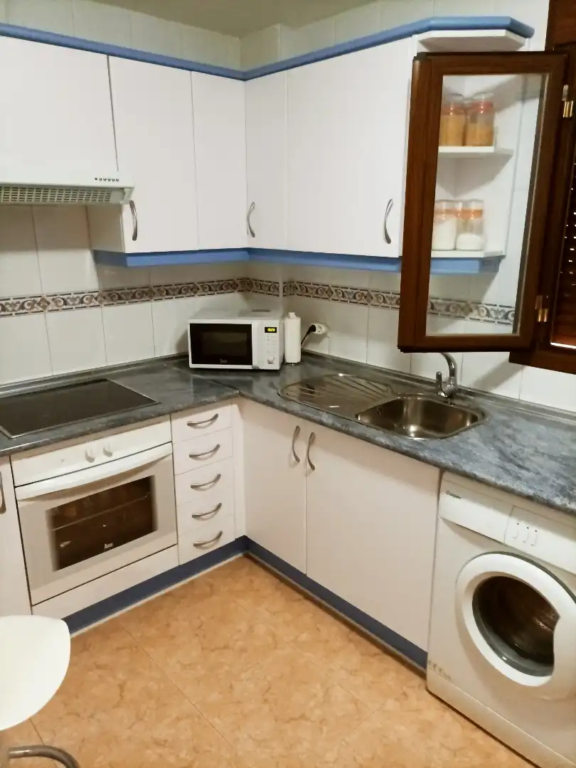 Room in Calle Rio Guadarrama, 4, Cedillo del Condado Room in Calle Rio Guadarrama, 4, Cedillo del Condado