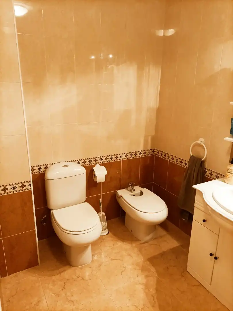 Room in Calle Rio Guadarrama, 4, Cedillo del Condado Room in Calle Rio Guadarrama, 4, Cedillo del Condado