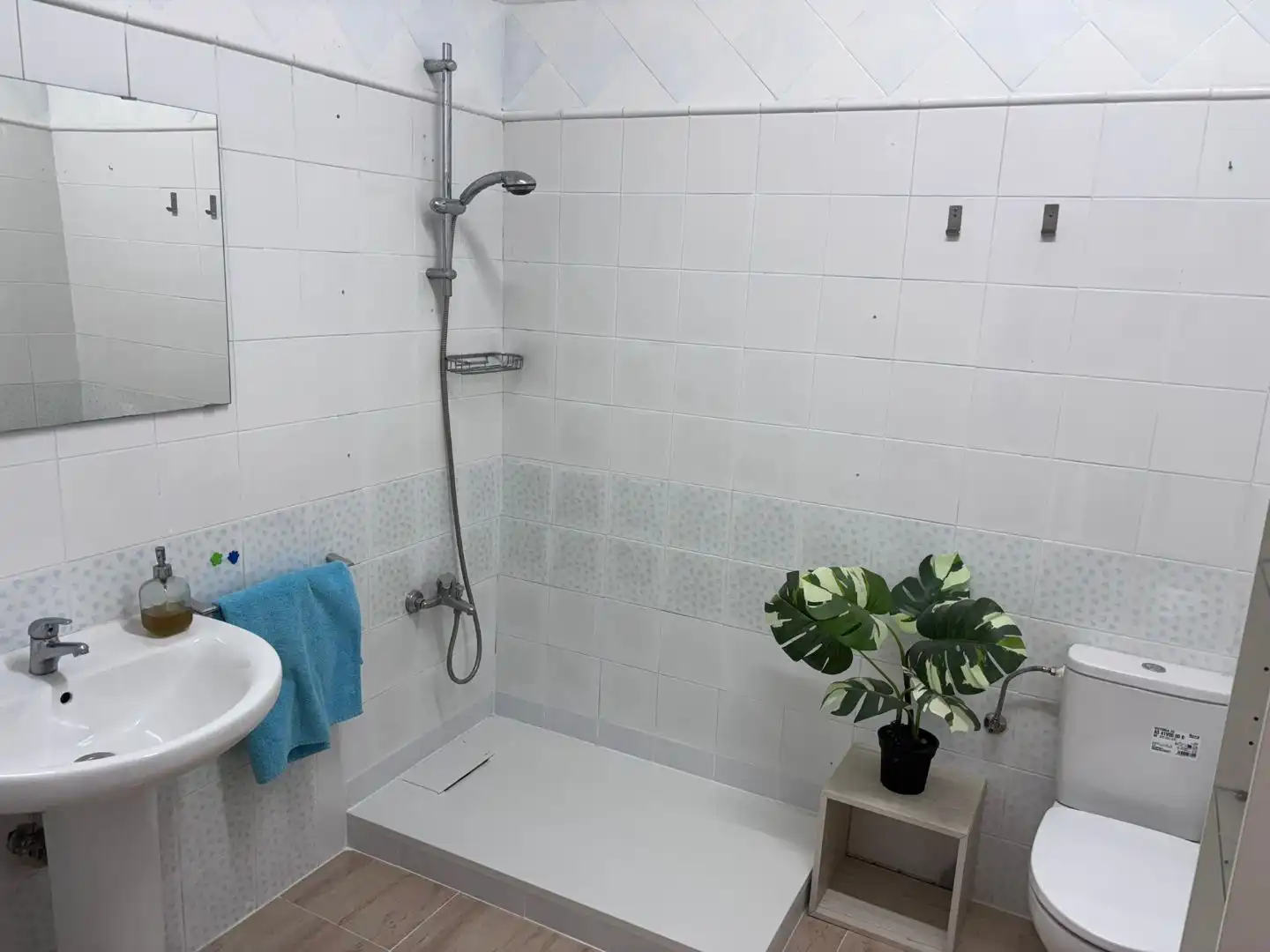 Flat for sale in Concepción Bathroom of Flat for sale in Madrid Capital