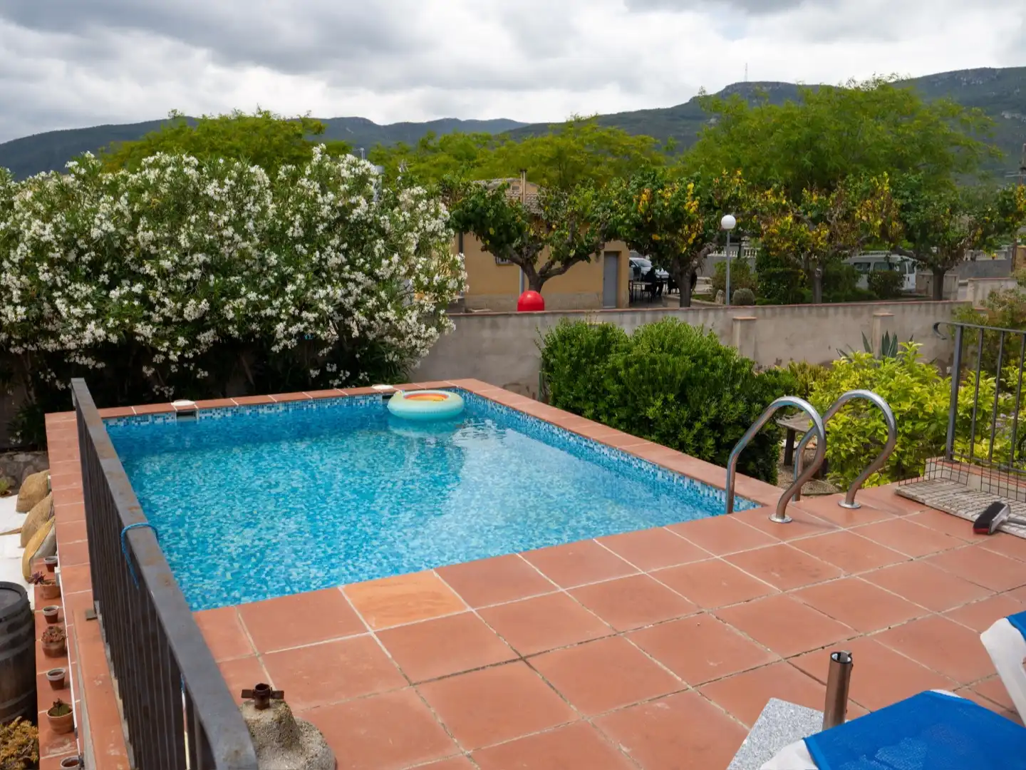 Houses for sale in Alcover Swimming pool of Houses for sale in Alcover with Air Conditioner, Heating and Private garden