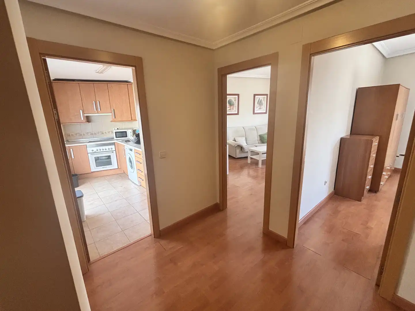 Flat for rent in Calle Huerta de las Eras, 30, Centro ciudad Flat for rent in Linares with Air Conditioner, Heating and Parquet flooring