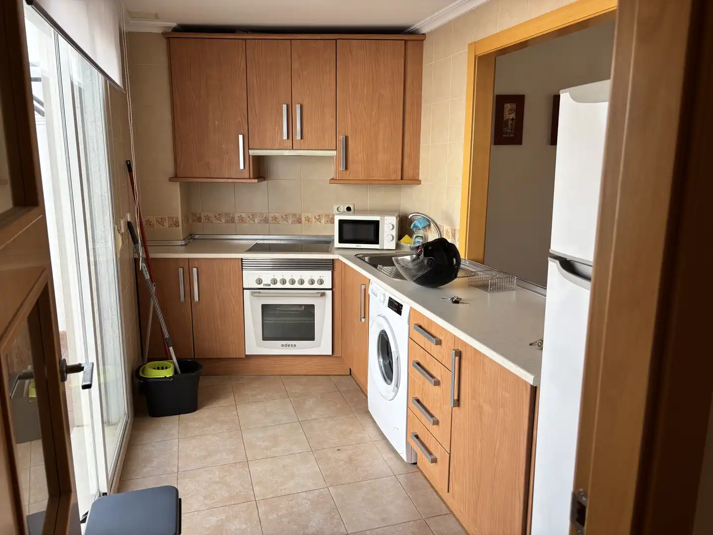 Flat for rent in Calle Huerta de las Eras, 30, Centro ciudad Kitchen of Flat for rent in Linares with Air Conditioner, Heating and Parquet flooring